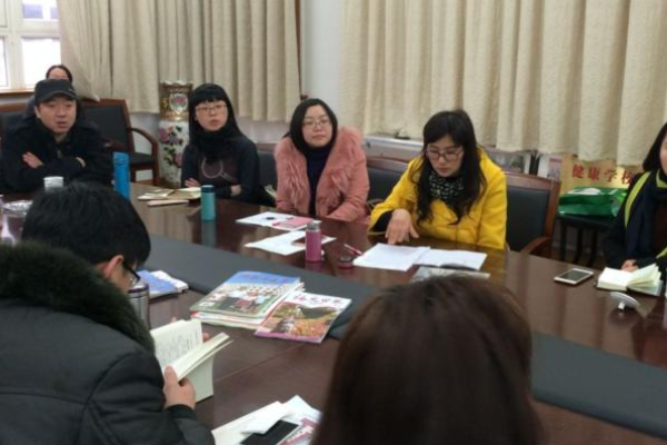 富人可以靠资源置换,中产可以靠信息差套利,而两手空空的底层人唯一的杠杆就是你对自己时间的极致压榨-王叔叔个人品牌微创业运营中心