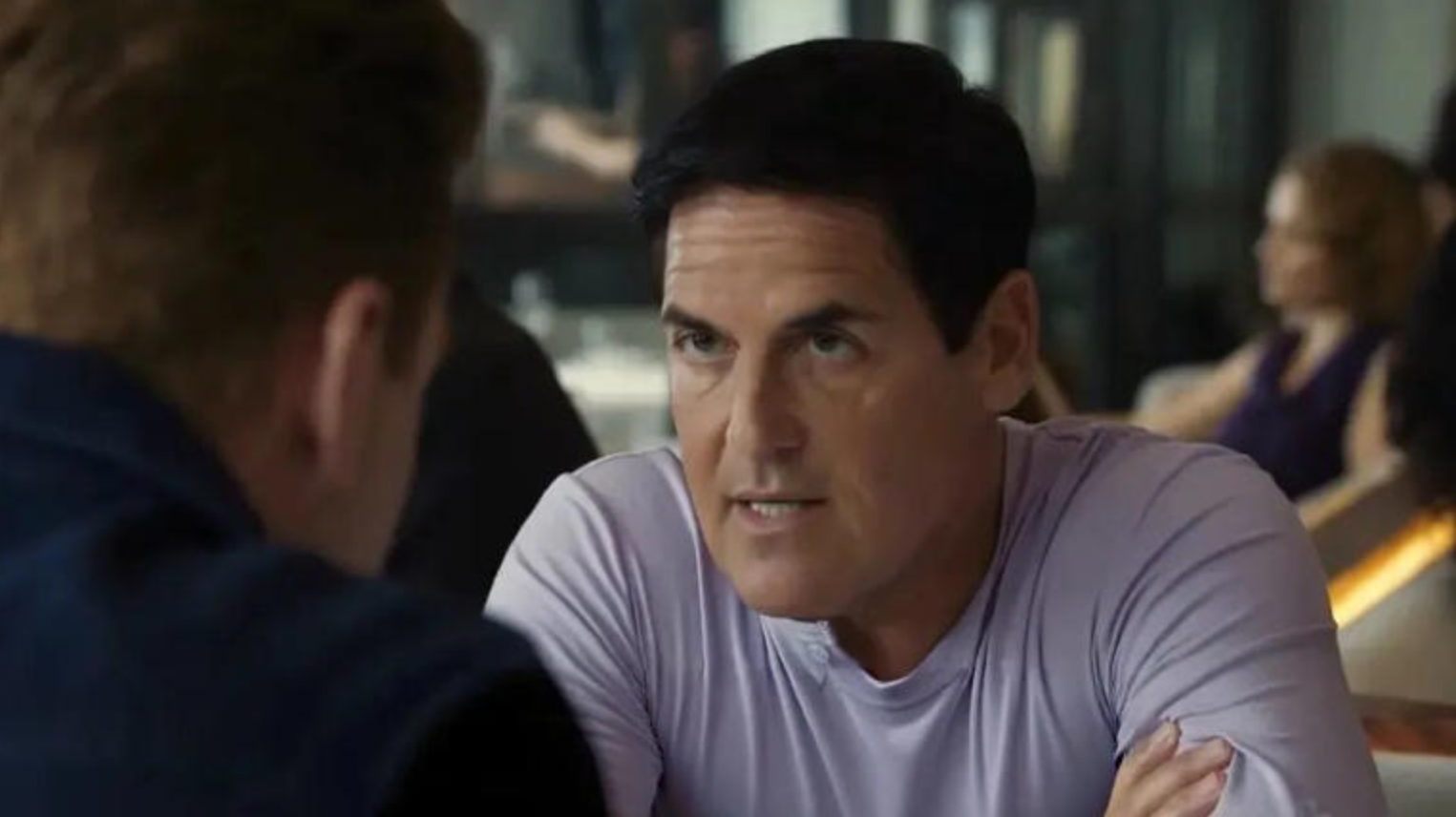 在这个机遇与挑战并存的时代，人们的思维模式往往决定了人生的走向与格局。